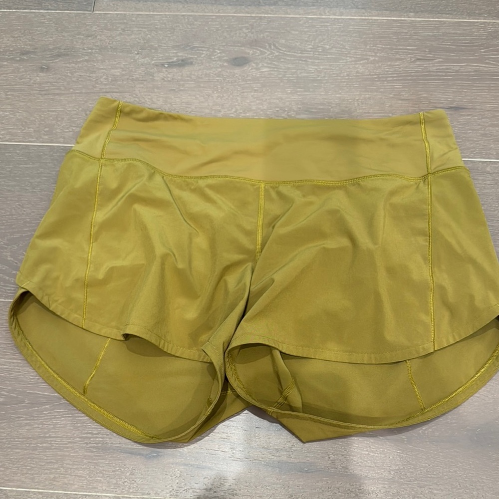 Lululemon Athletica  Women's Athletic Shorts 4”